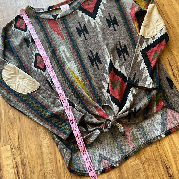 Wanna B Womens Aztec Tie Front Multicolor Long Sleeve Sweater Size Large - Picture 8 of 13